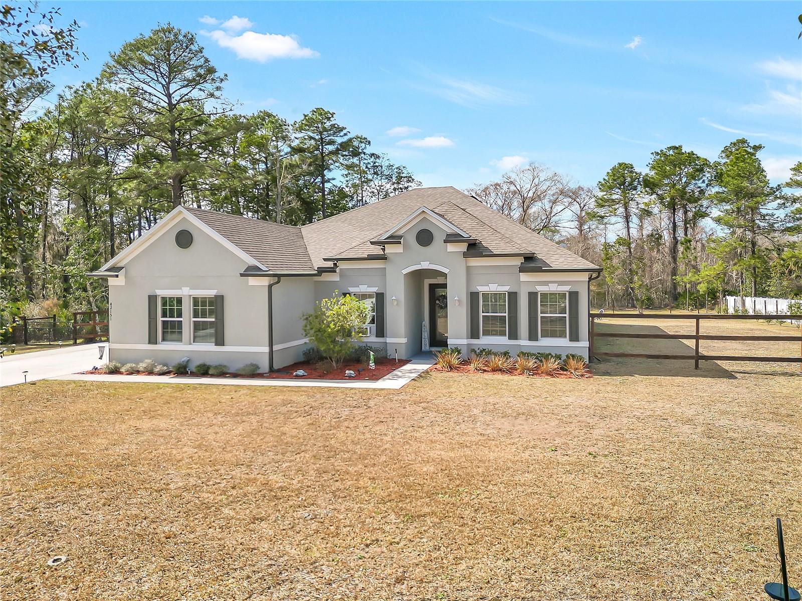 Image 6 of 63 For 42151 Tamarac Street