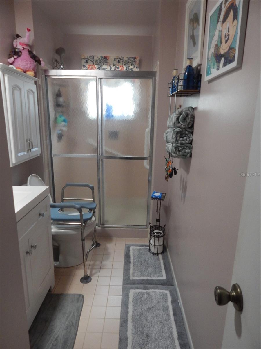 Image 23 of 43 For 5517 Westbrook Drive