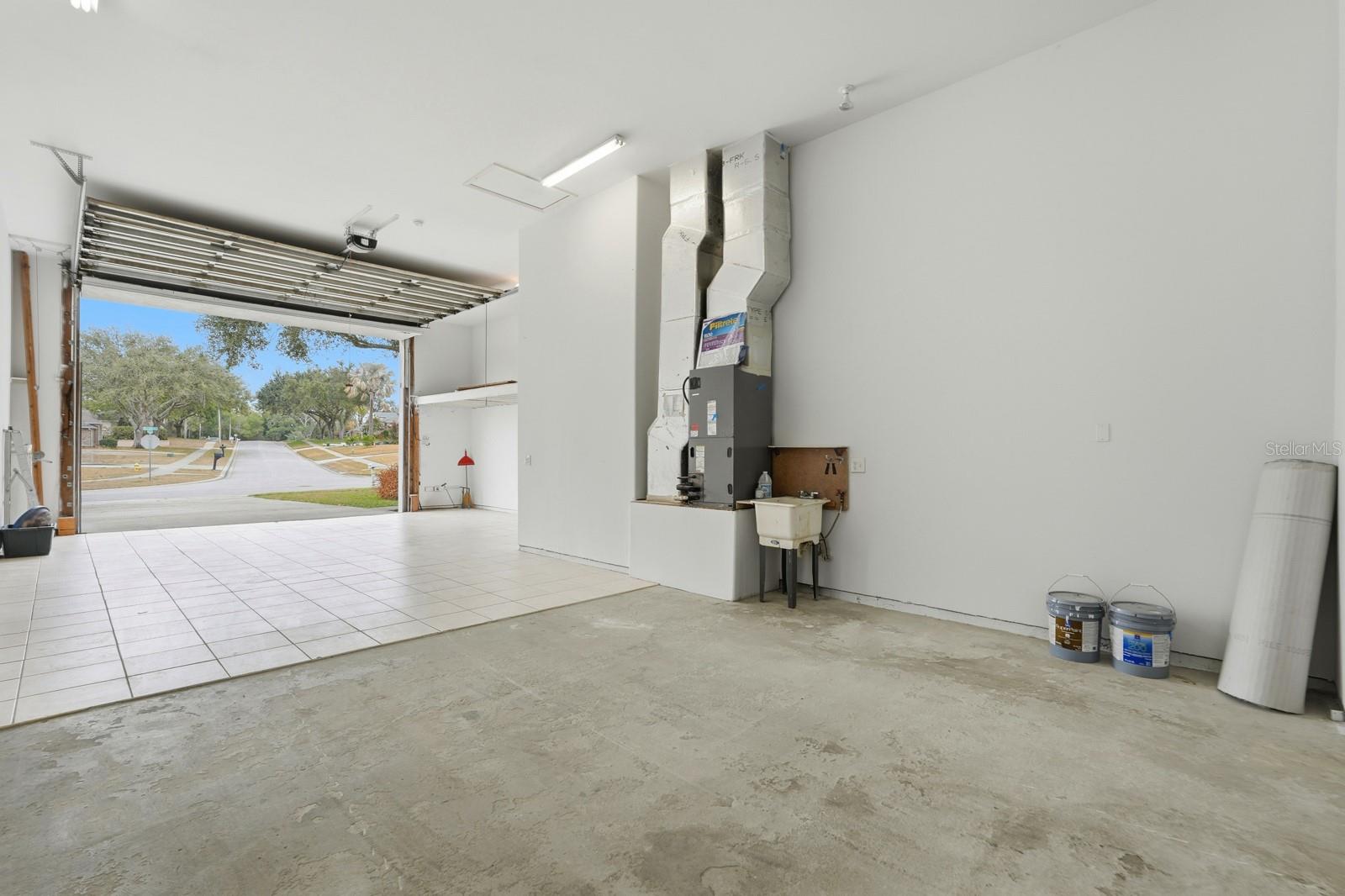 Image 16 of 66 For 5941 Marville Circle