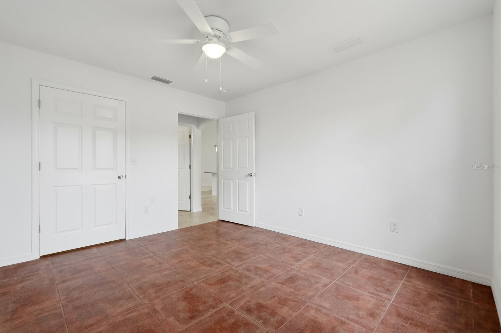 Image 40 of 66 For 5941 Marville Circle