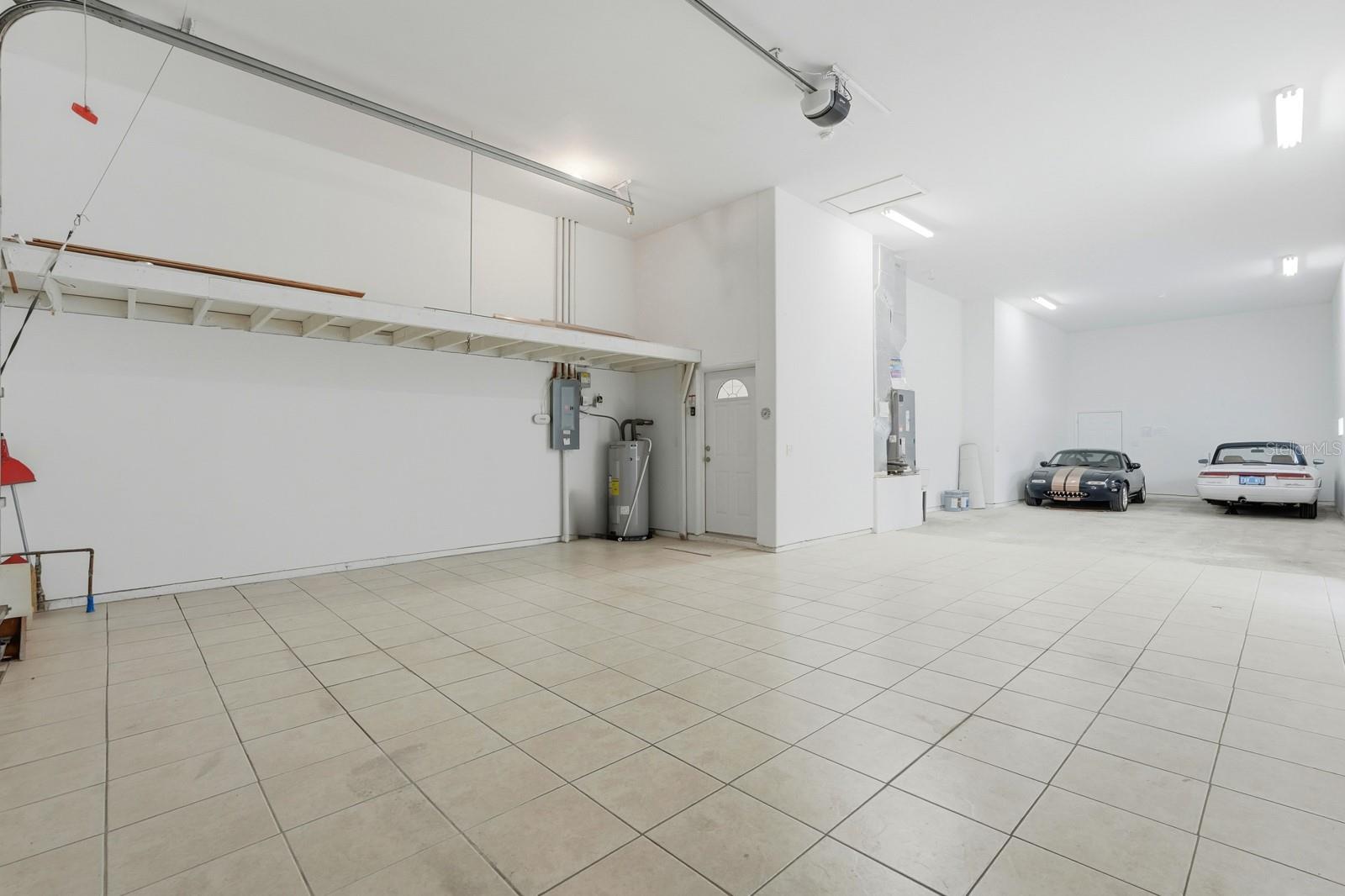 Image 46 of 66 For 5941 Marville Circle