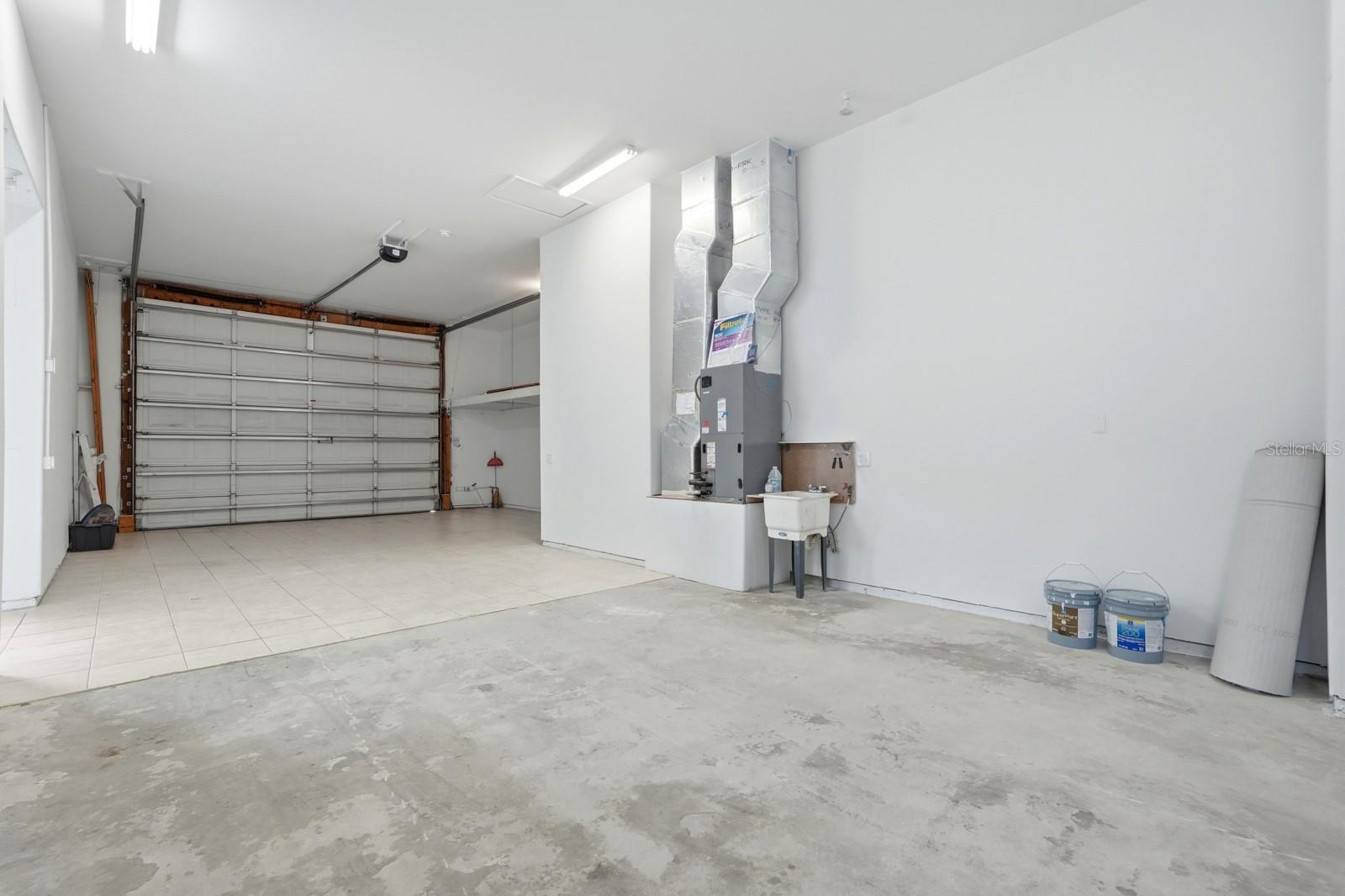 Image 47 of 66 For 5941 Marville Circle