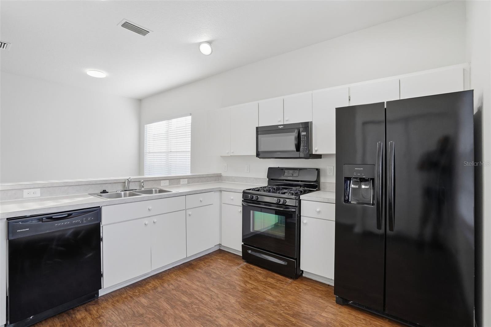 Image 10 of 26 For 7044 Monarch Park Drive