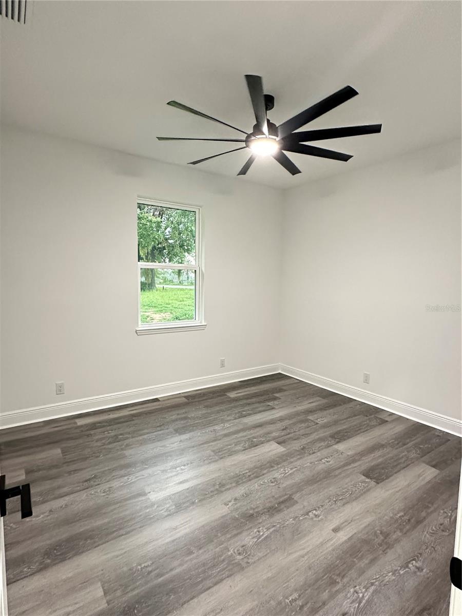 Image 10 of 19 For 13311 Midway Avenue