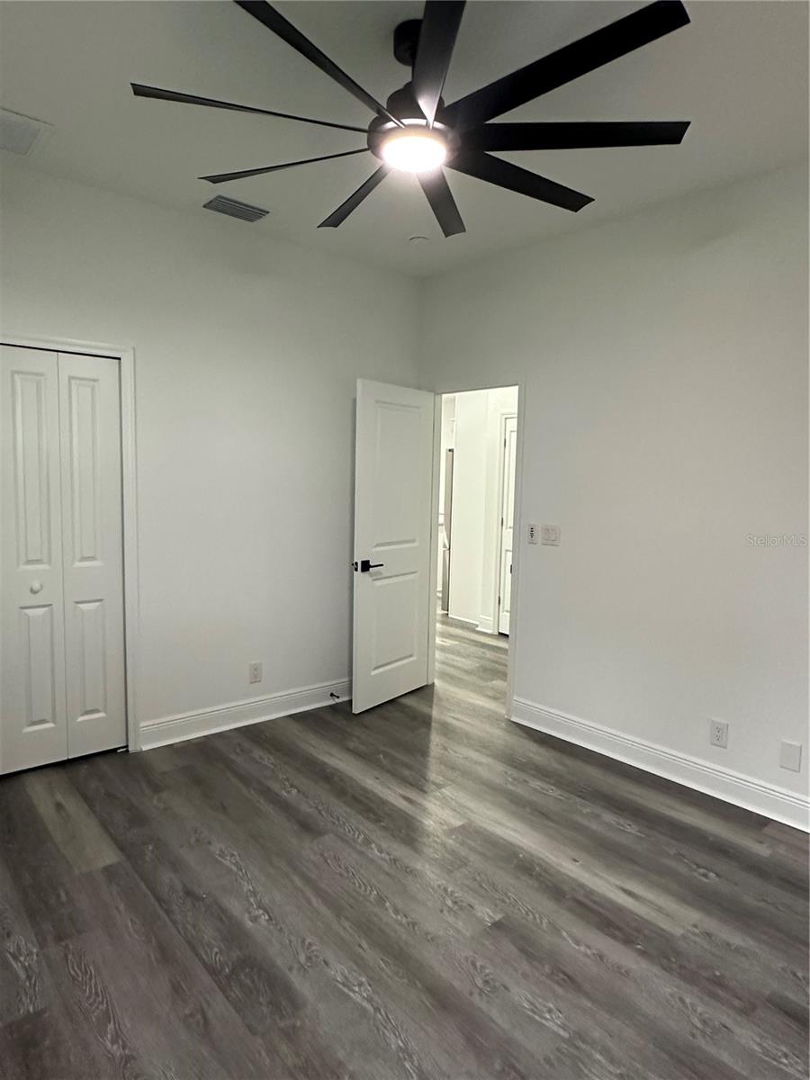 Image 12 of 19 For 13311 Midway Avenue