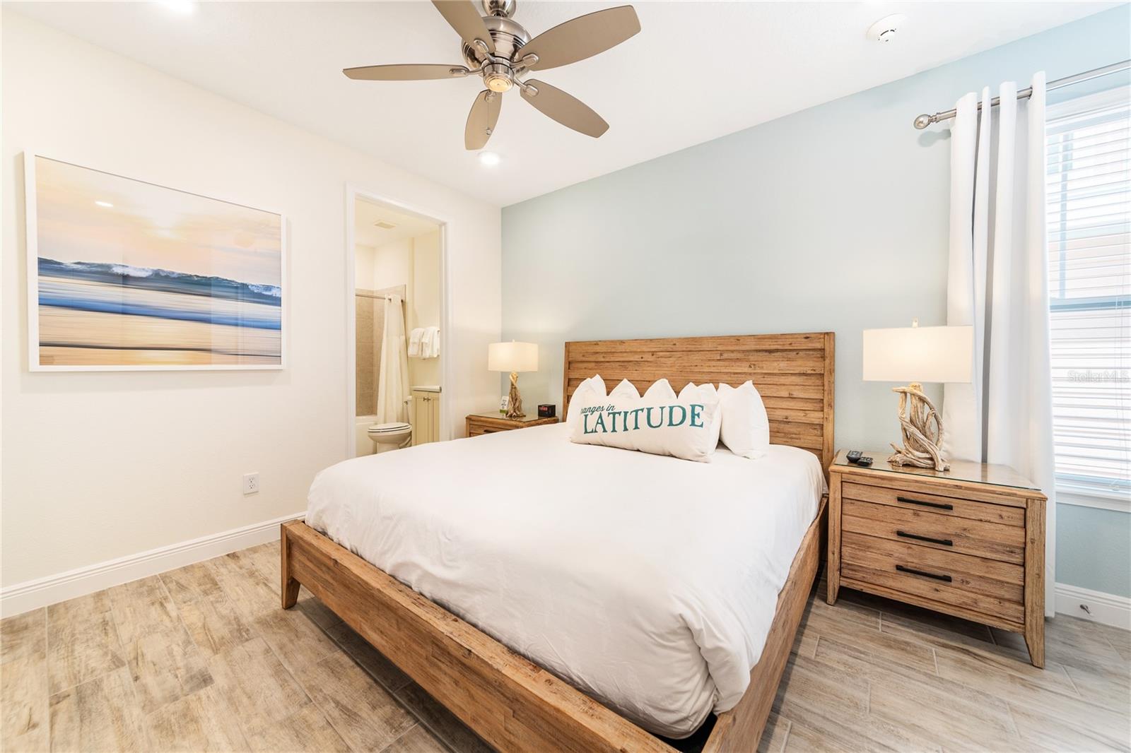 Image 16 of 87 For 8009 Surf Street