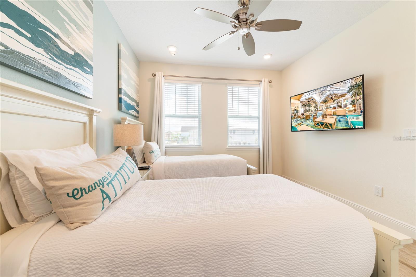 Image 18 of 87 For 8009 Surf Street