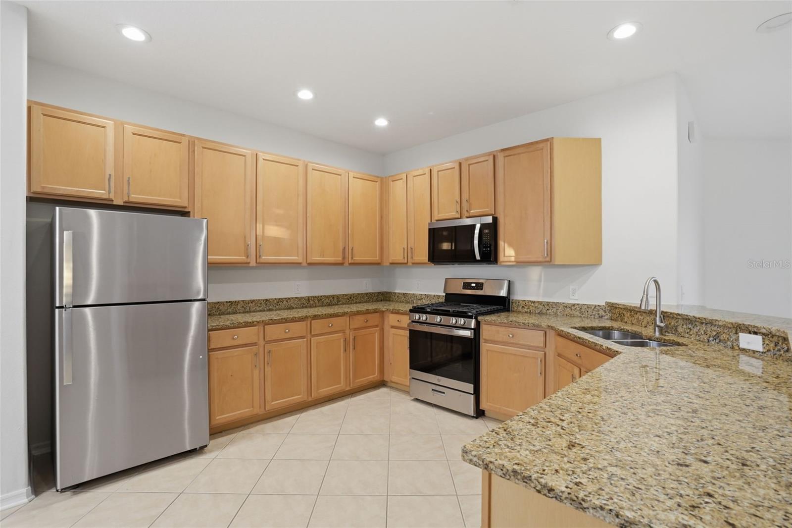 Image 15 of 34 For 15692 Lemon Fish Drive