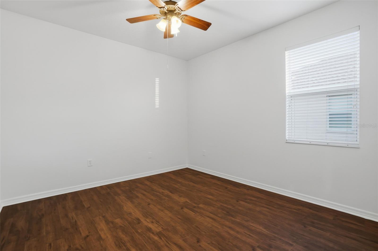 Image 26 of 34 For 15692 Lemon Fish Drive