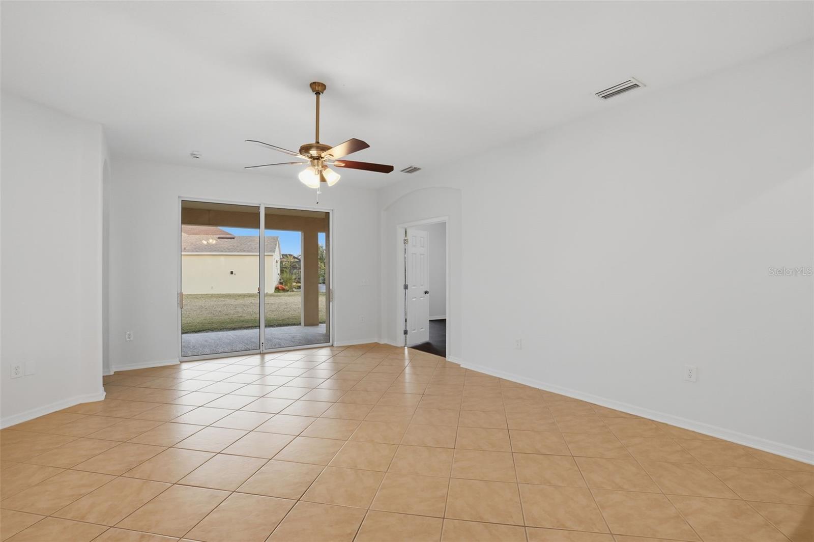 Image 8 of 34 For 15692 Lemon Fish Drive