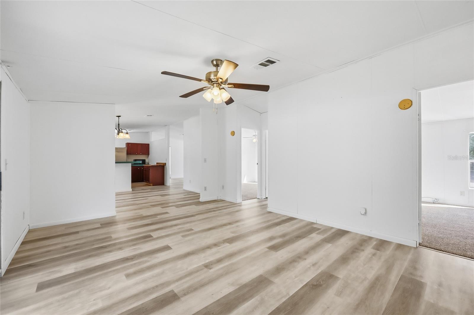 Image 20 of 37 For 17058 95 Th Court