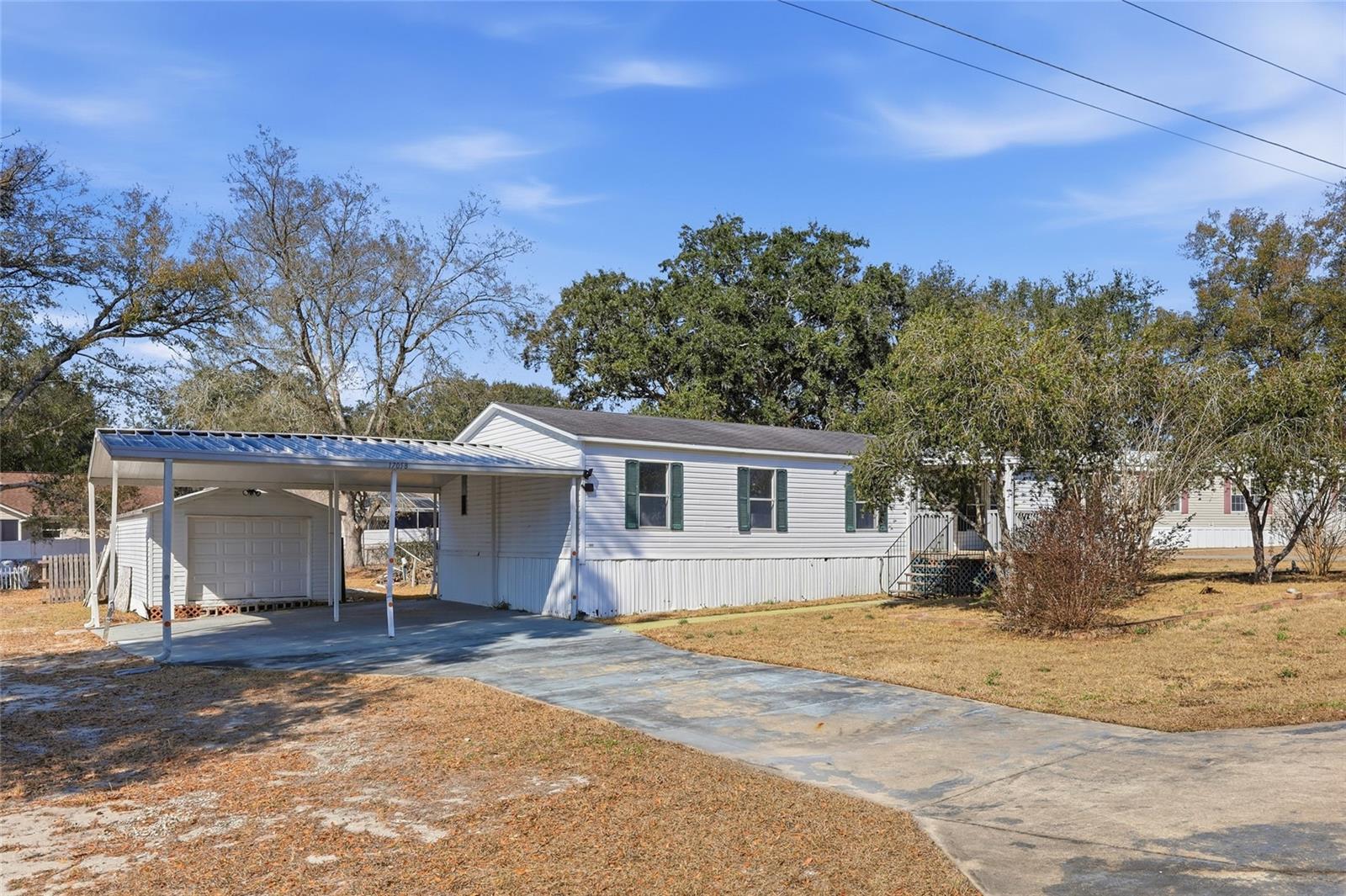 Image 26 of 37 For 17058 95 Th Court