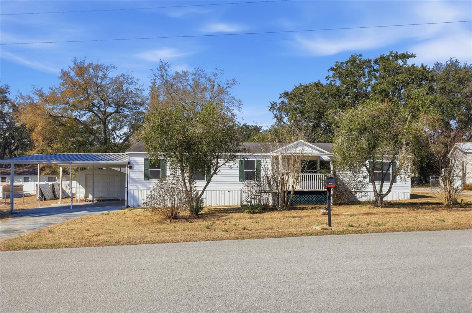 Image 29 of 37 For 17058 95 Th Court