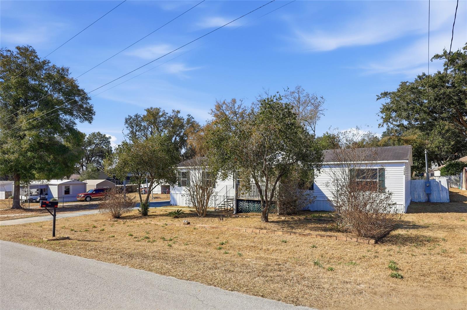 Image 30 of 37 For 17058 95 Th Court