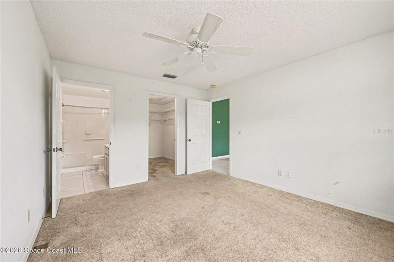 Image 17 of 27 For 1002 Jacaranda Circle