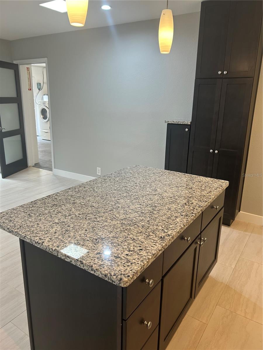 Image 15 of 52 For 1725 Mosher Drive