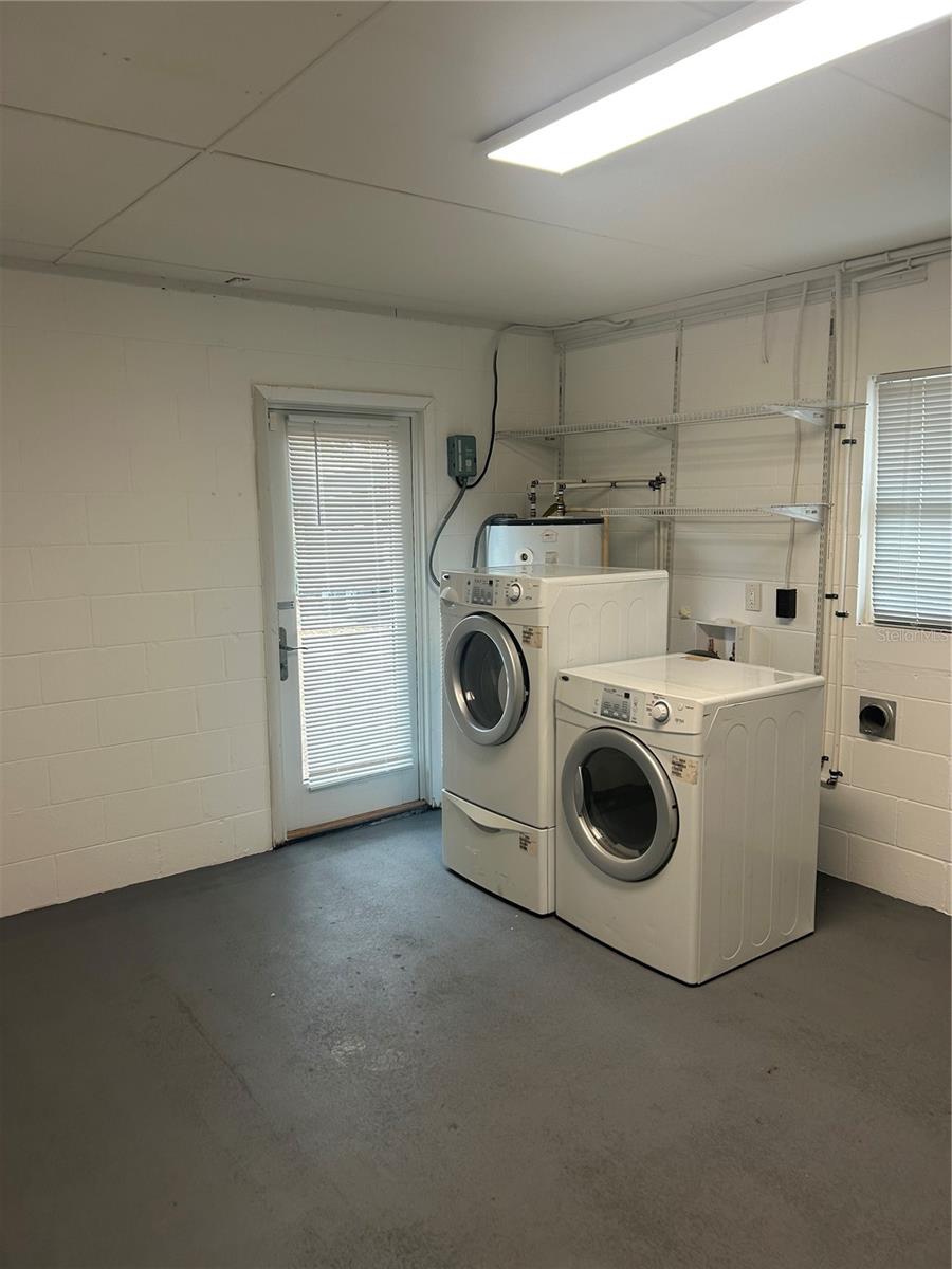 Image 25 of 52 For 1725 Mosher Drive