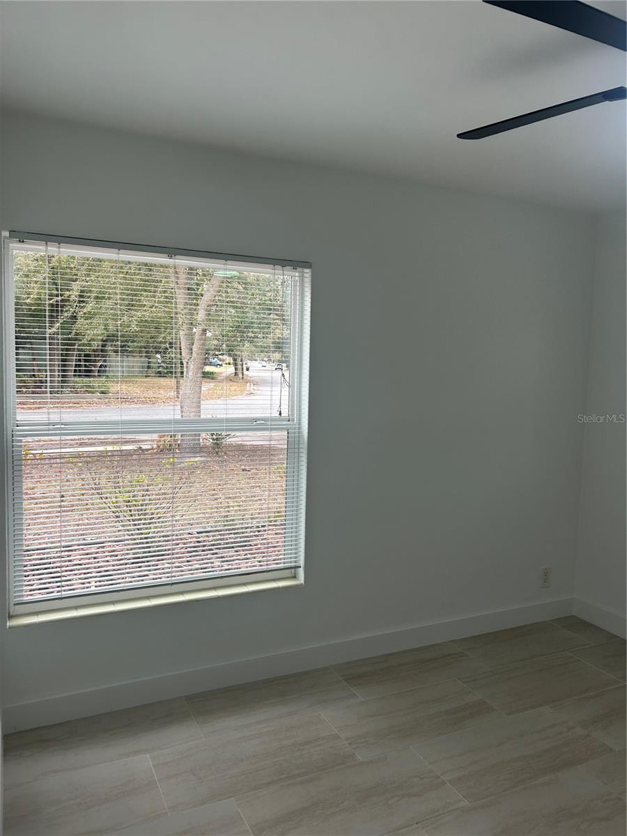 Image 34 of 52 For 1725 Mosher Drive