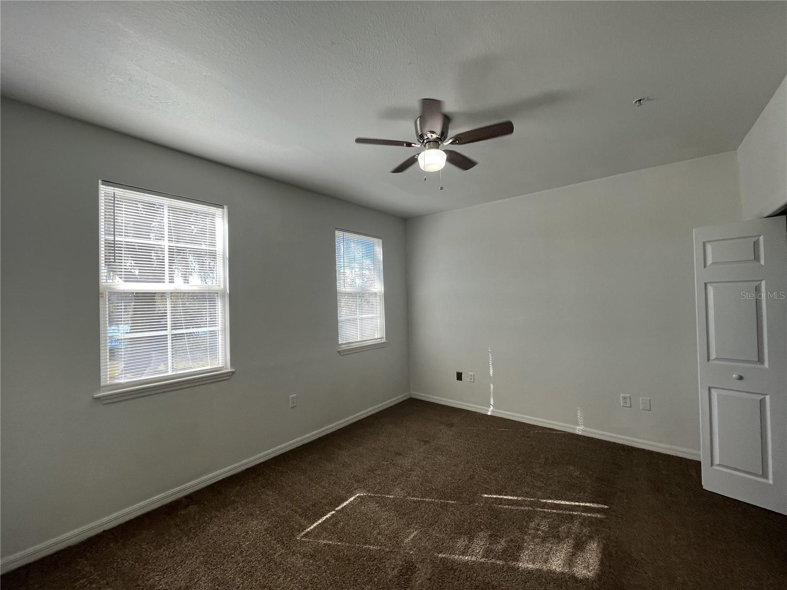 Image 22 of 29 For 3428 Soho Street B06