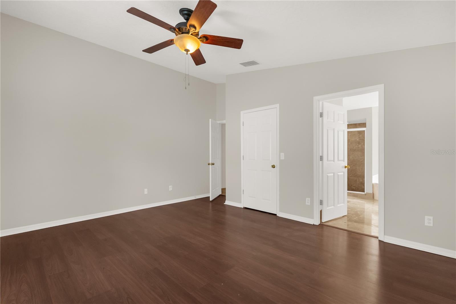 Image 12 of 25 For 10218 Facet Court