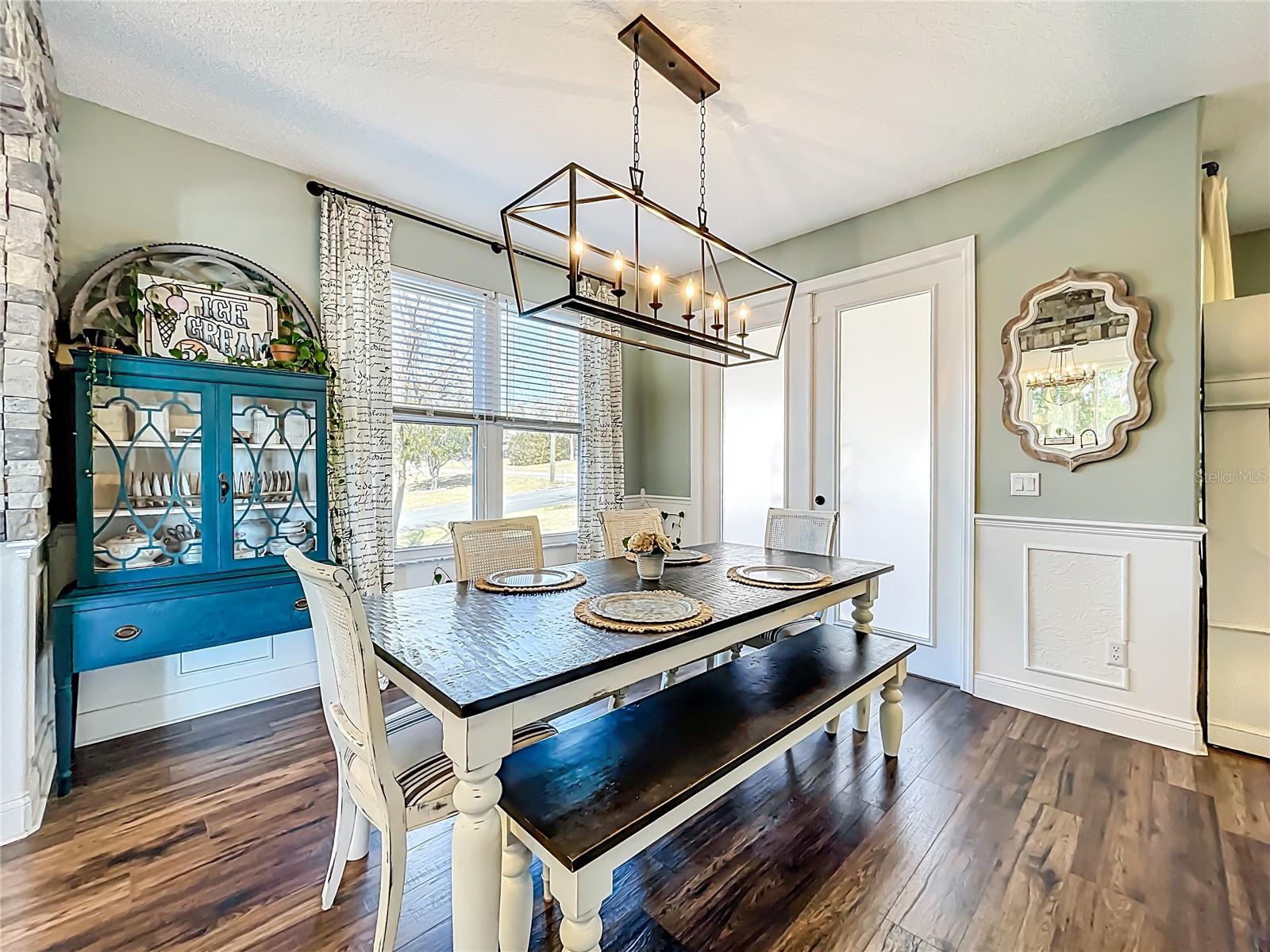 Image 21 of 99 For 1422 5th  