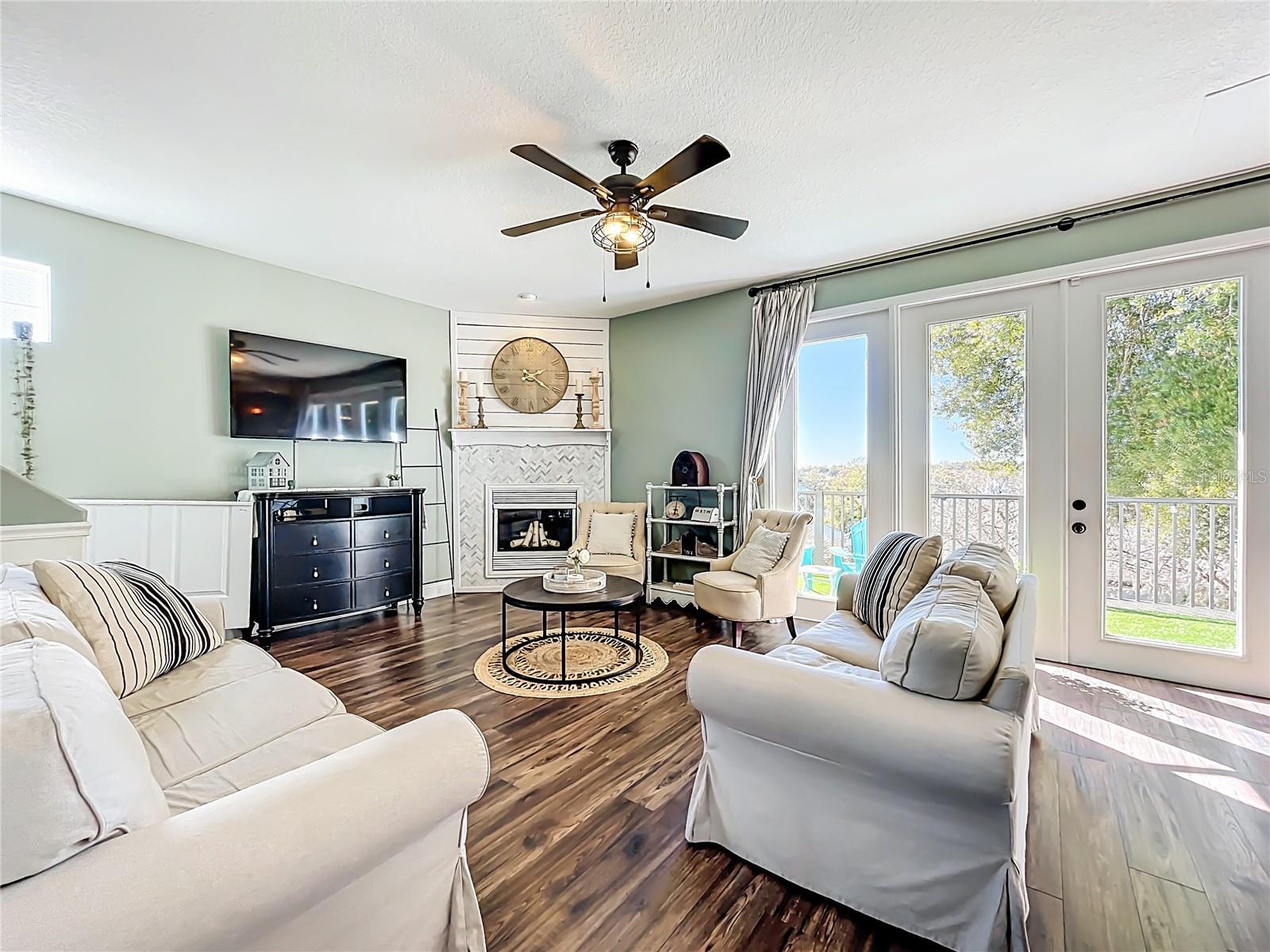 Image 30 of 99 For 1422 5th  