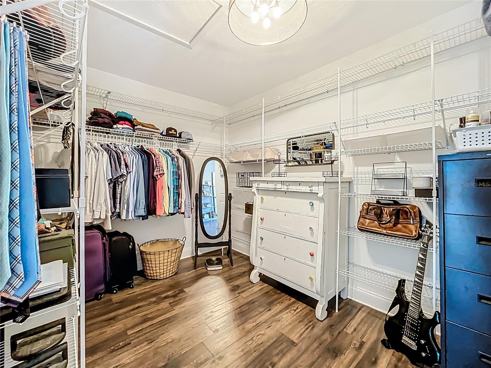 Image 51 of 99 For 1422 5th  