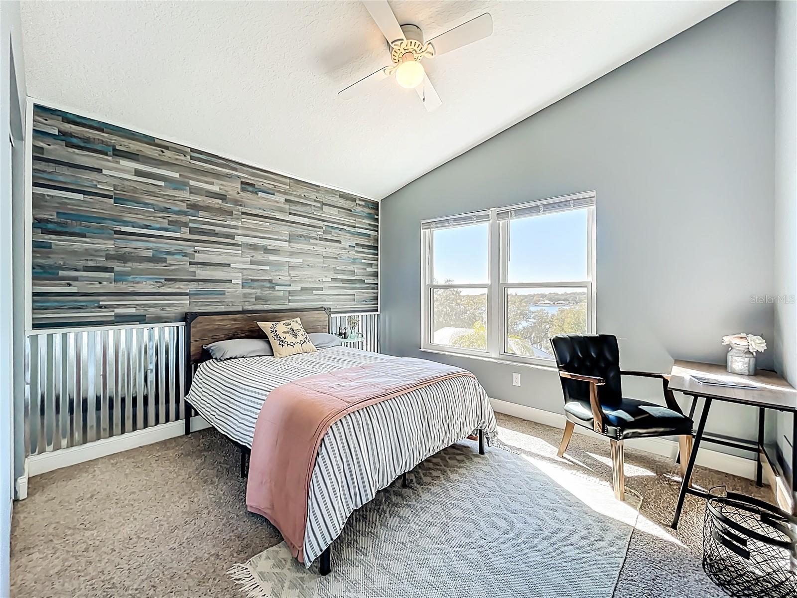 Image 58 of 99 For 1422 5th  