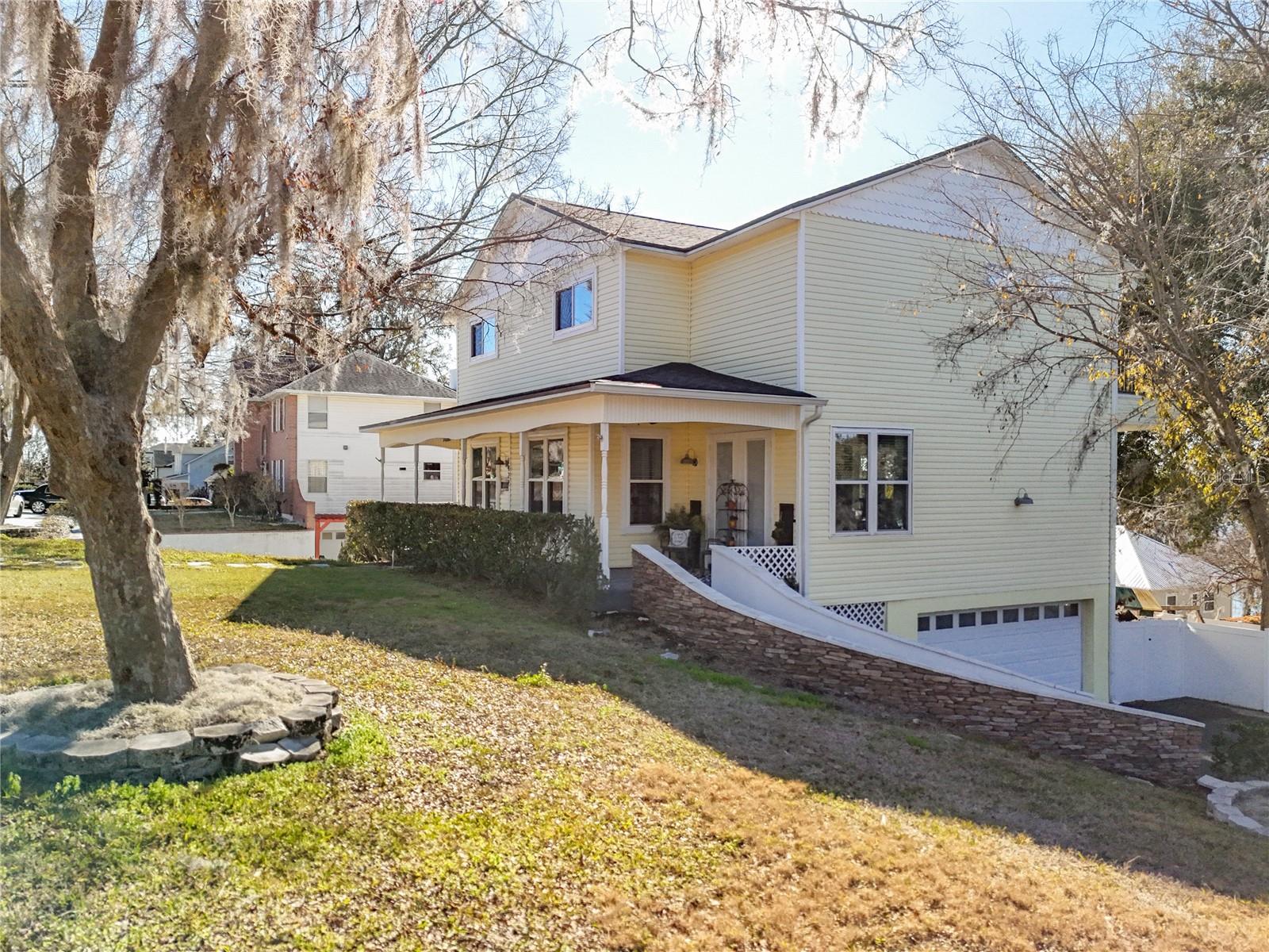 Image 85 of 99 For 1422 5th  