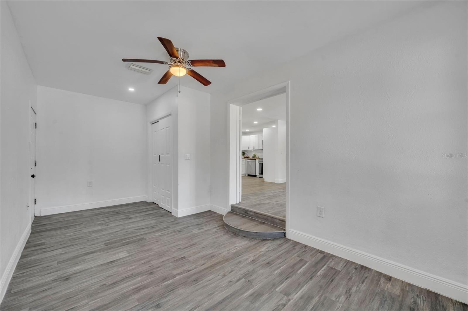 Image 20 of 24 For 1307 Shepherd Avenue