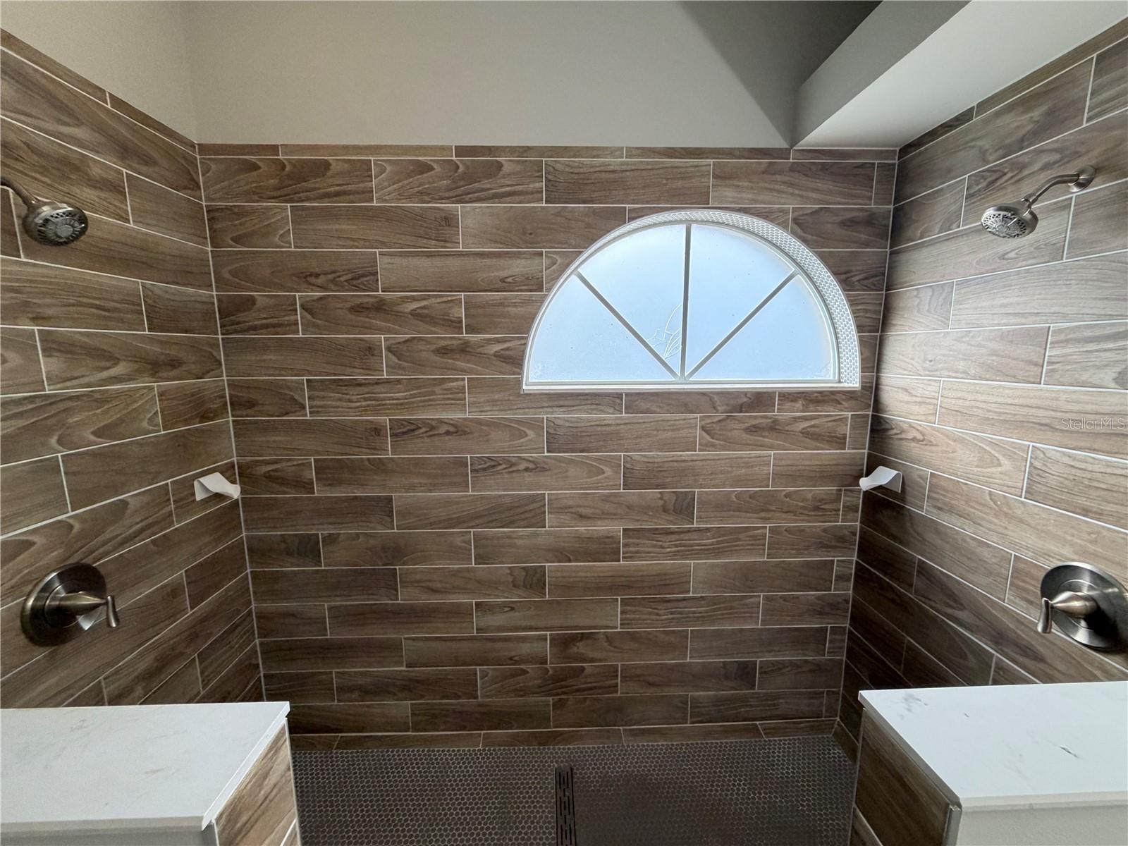 Image 13 of 23 For 2829 Middleton Circle