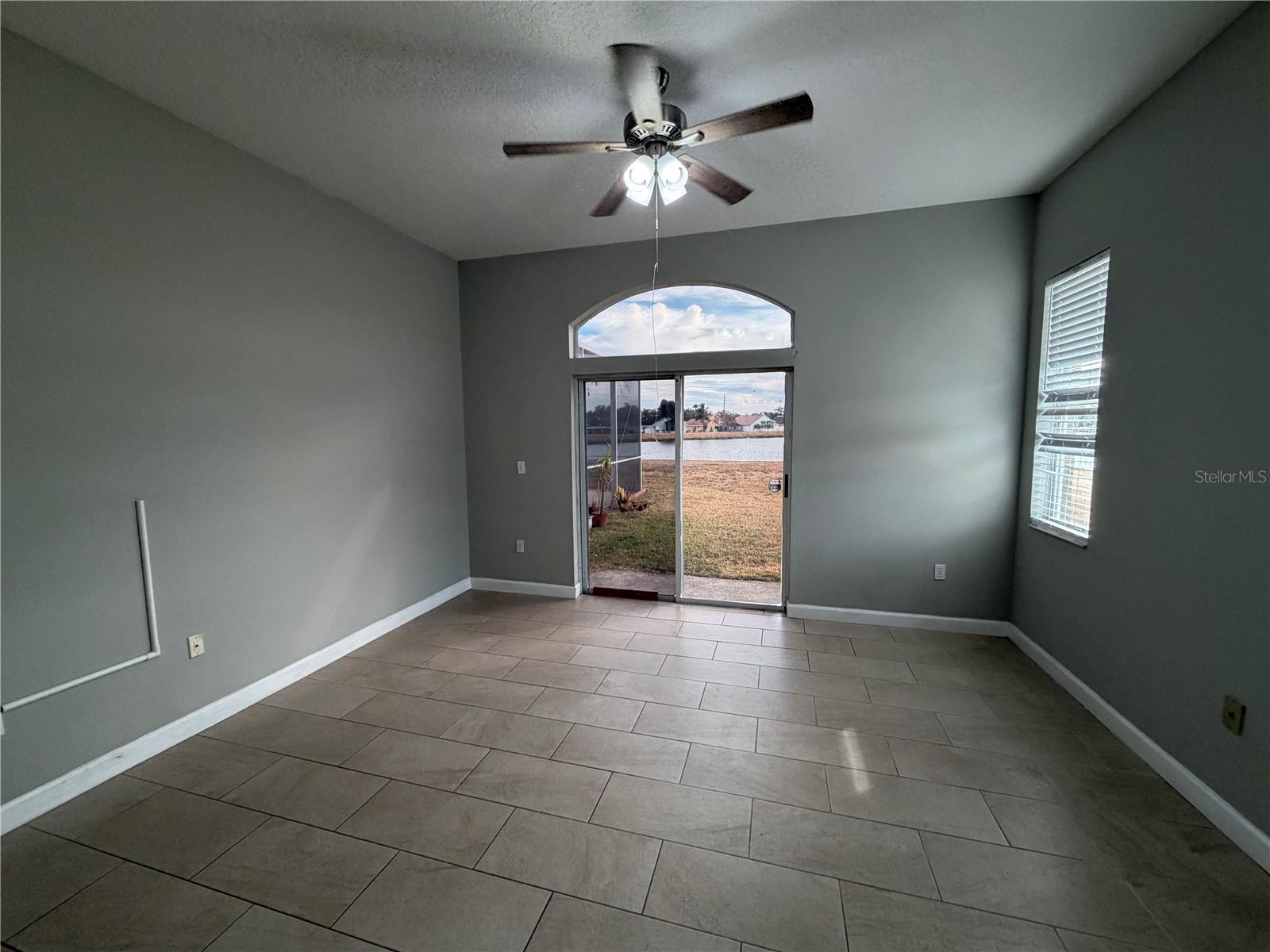 Image 15 of 23 For 2829 Middleton Circle