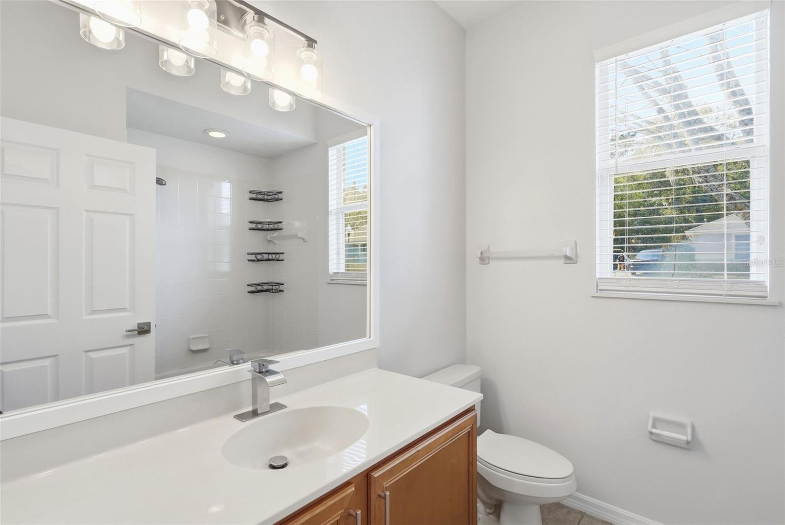 Image 43 of 59 For 101 Oak Haven Circle