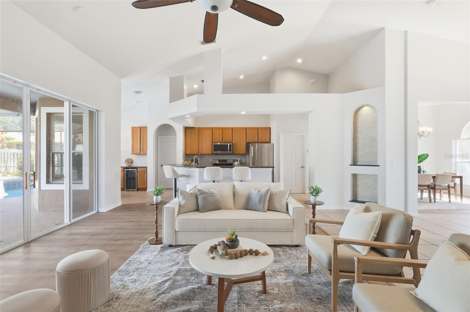 Image 6 of 59 For 101 Oak Haven Circle