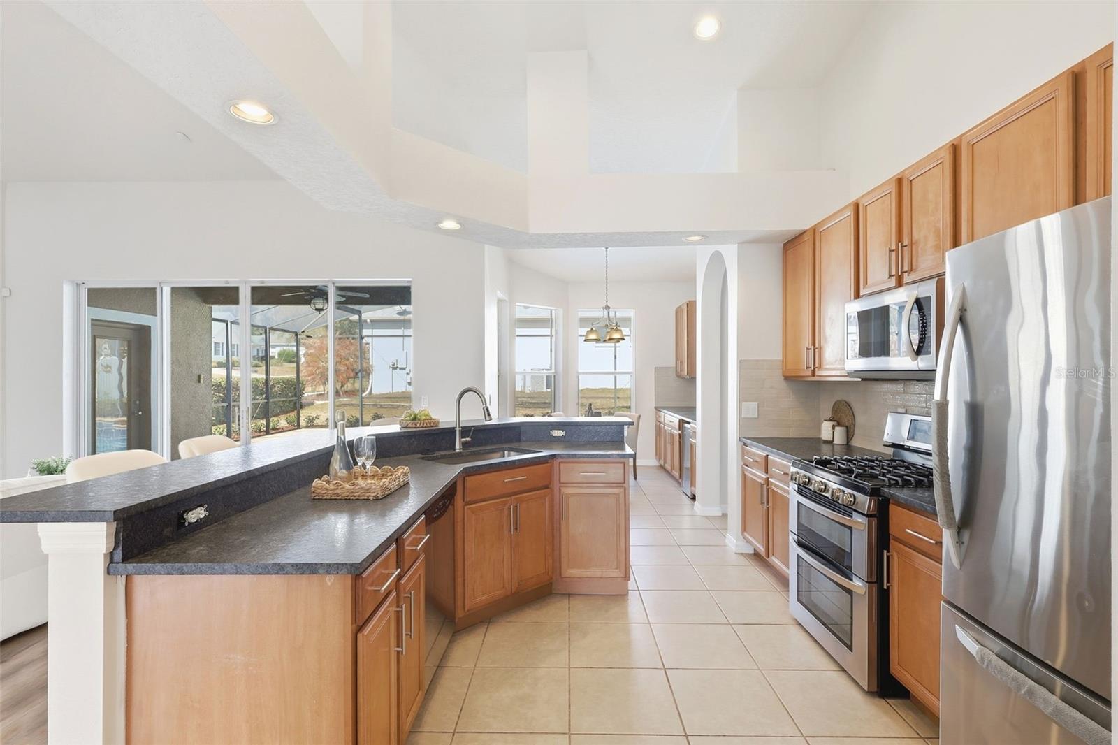 Image 9 of 59 For 101 Oak Haven Circle