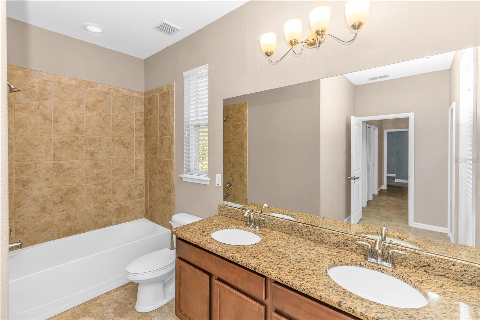 Image 19 of 33 For 335 River Vale Lane