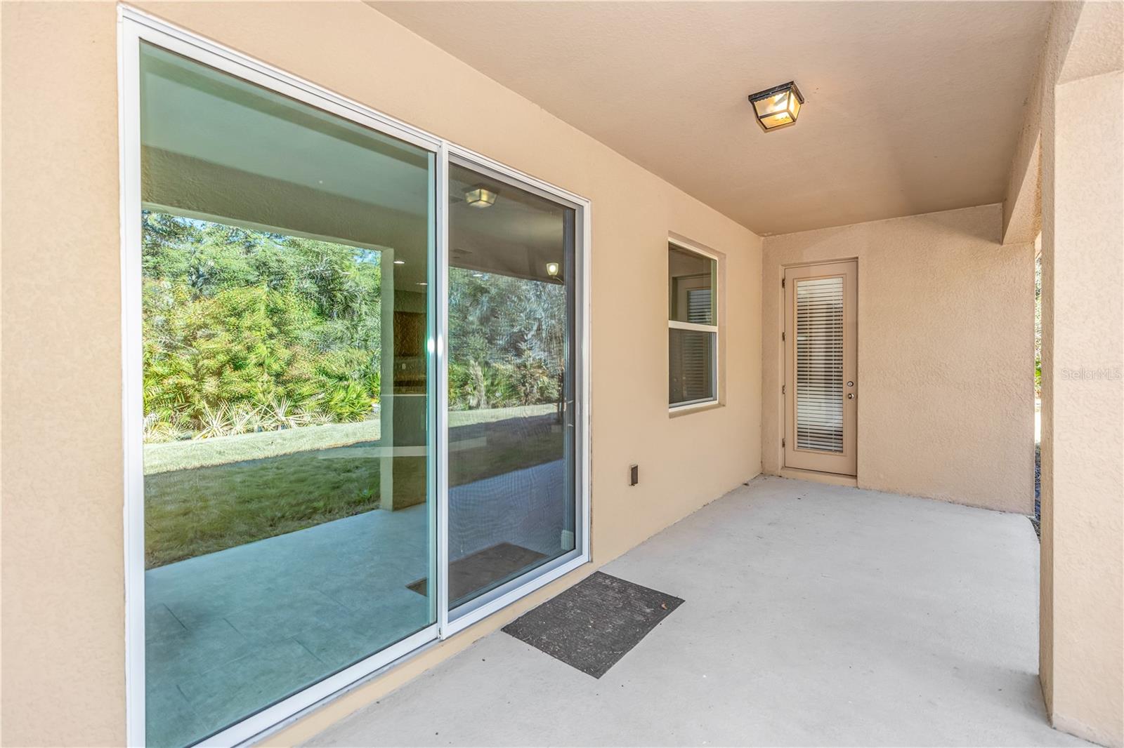 Image 23 of 33 For 335 River Vale Lane