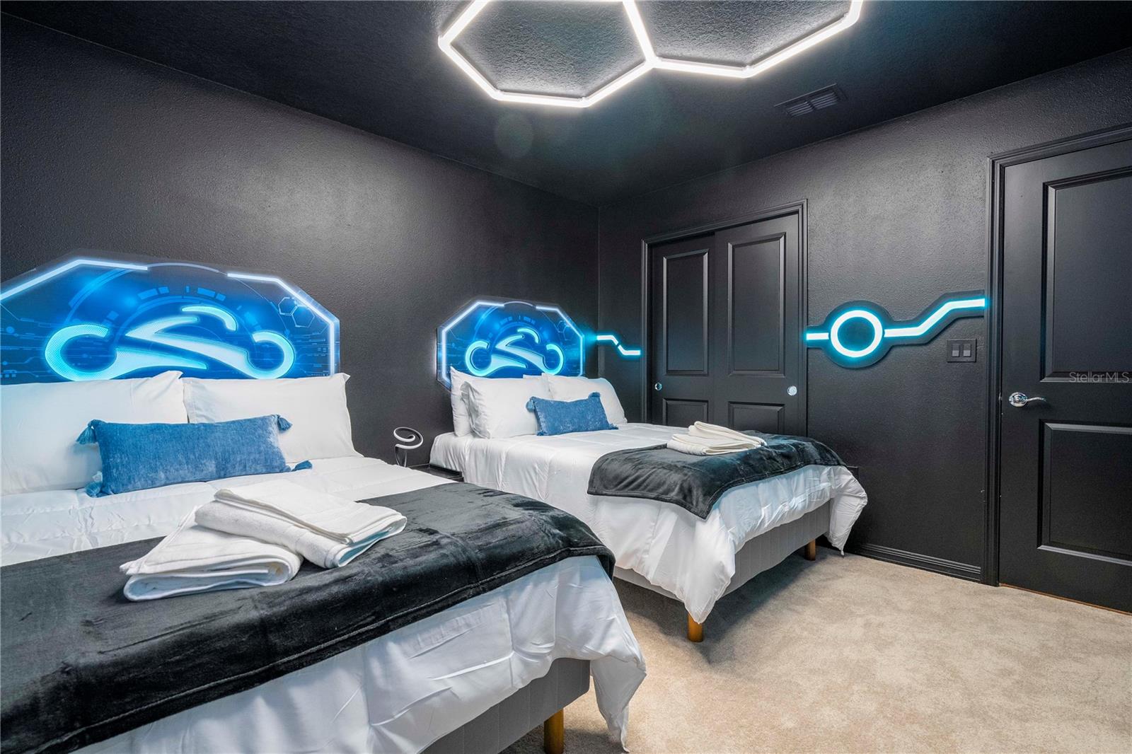 Image 31 of 62 For 4458 Kaipo Road