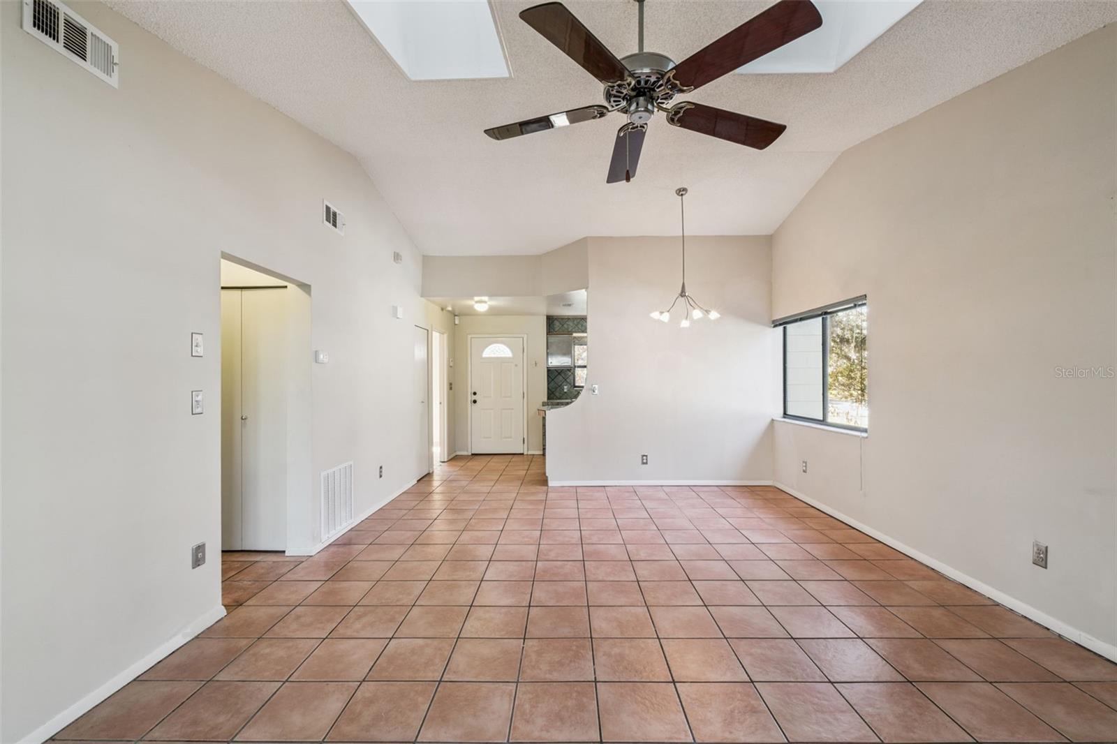 Image 4 of 20 For 12141 Walden Woods Drive