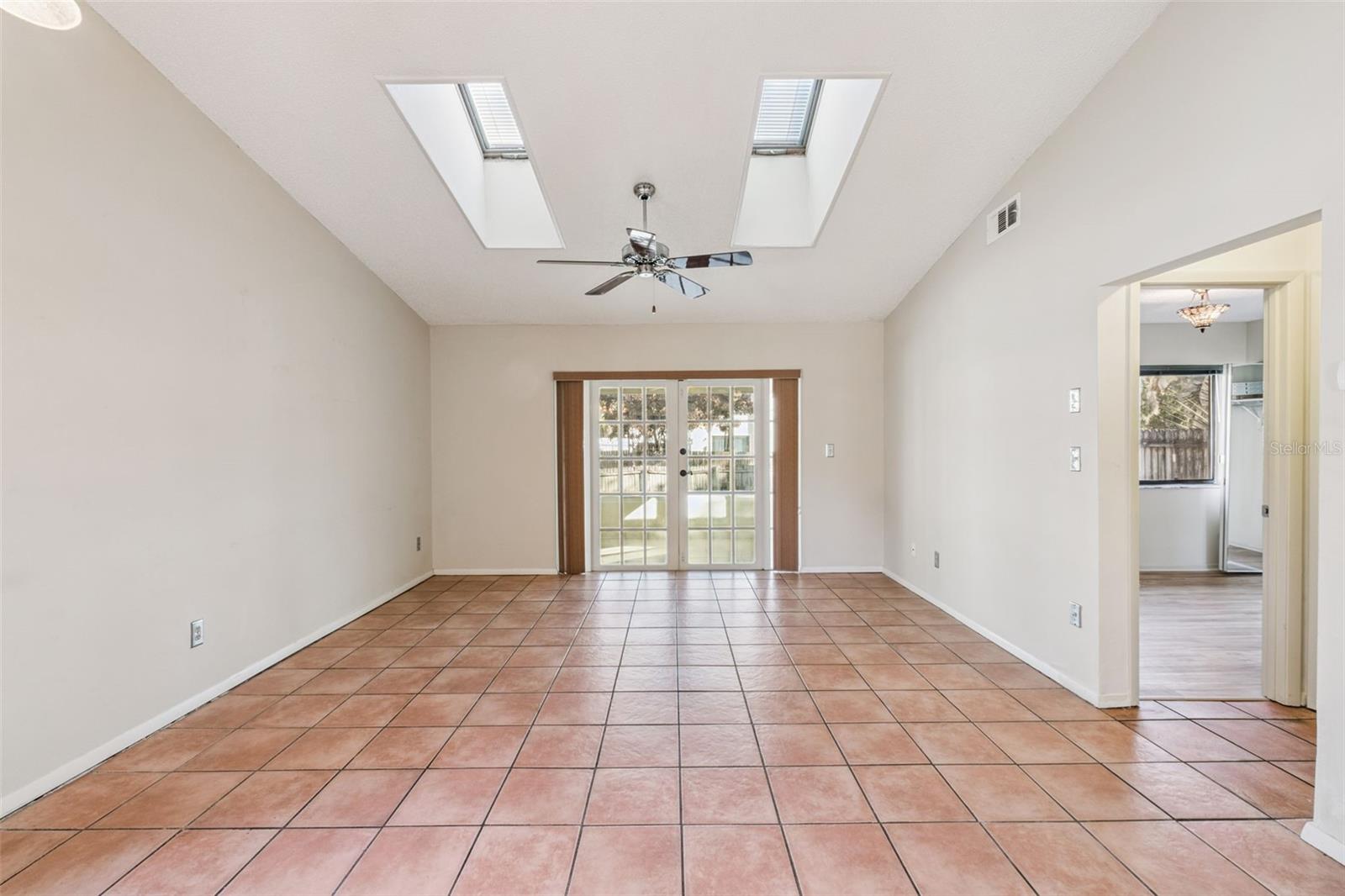 Image 5 of 20 For 12141 Walden Woods Drive