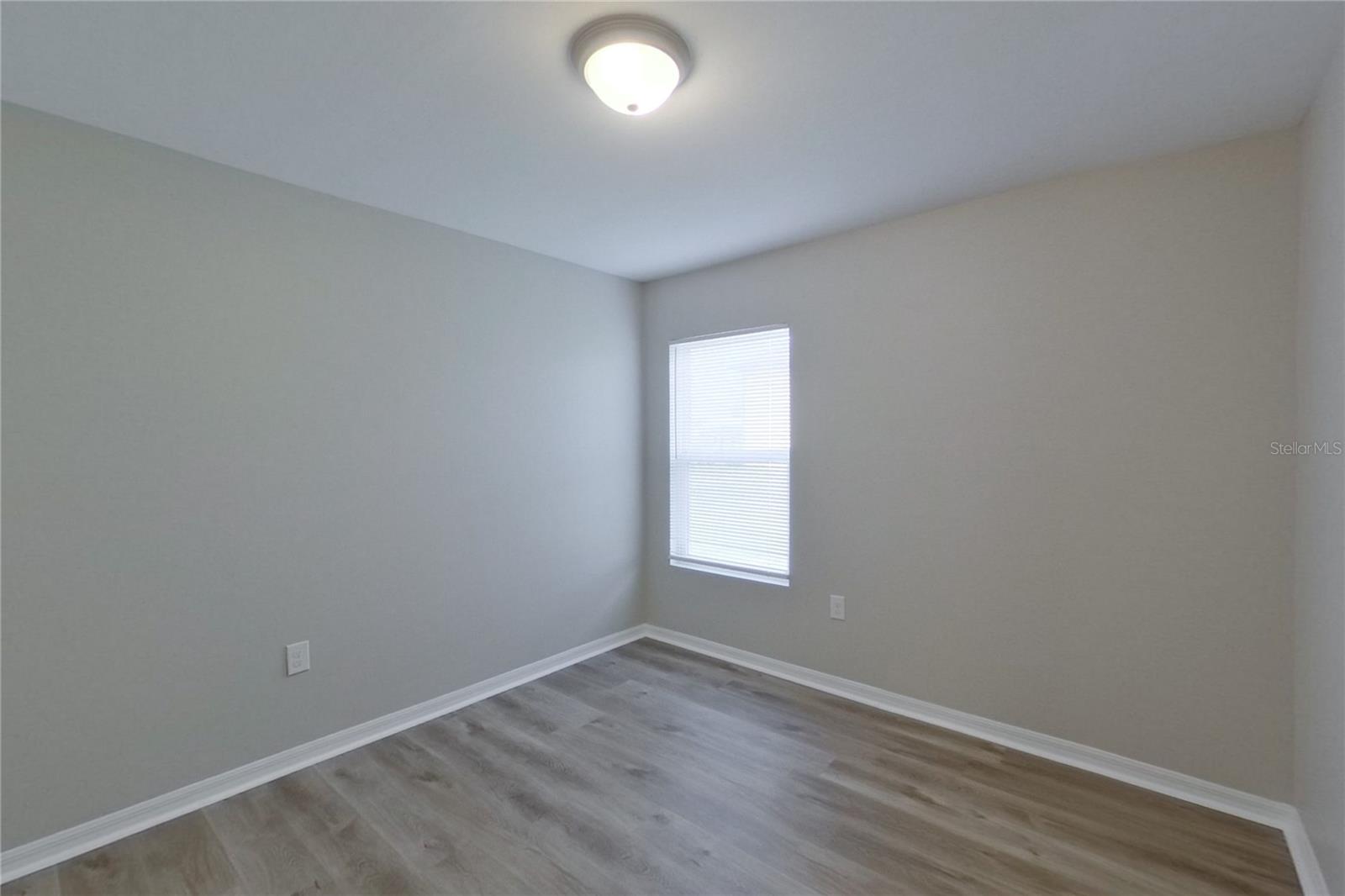 Image 4 of 20 For 315 25th Terrace