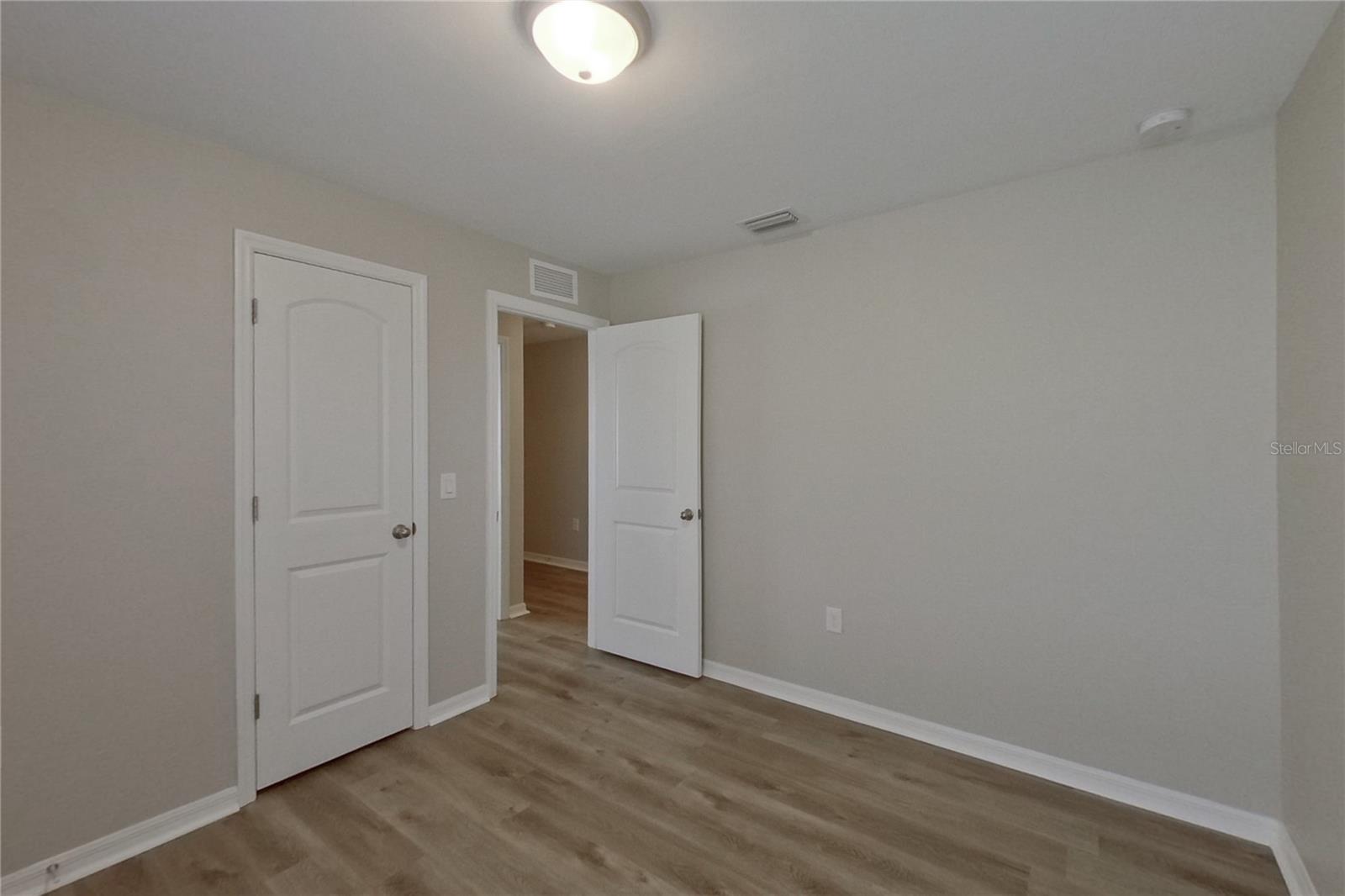 Image 5 of 20 For 315 25th Terrace