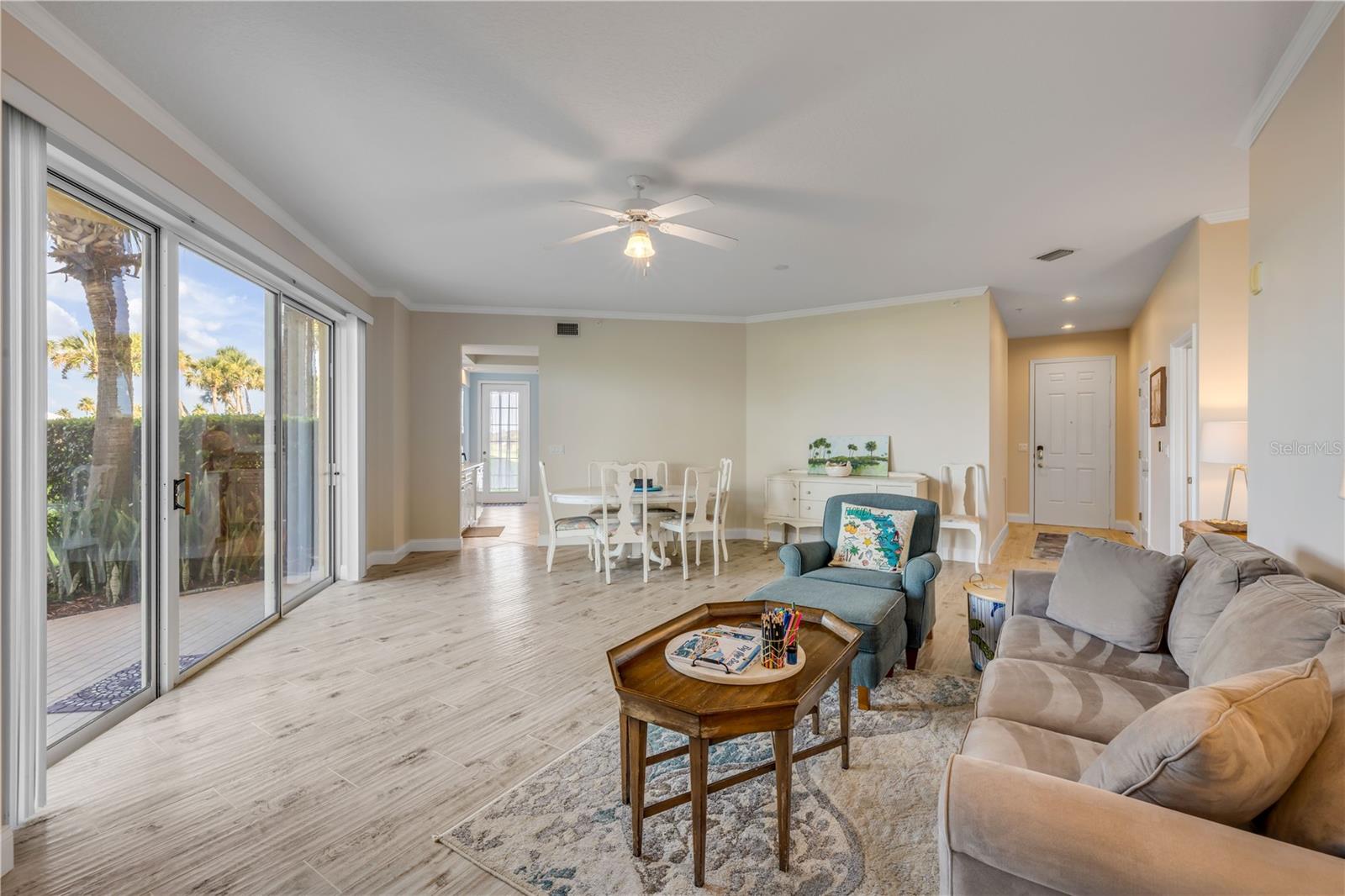 Image 6 of 42 For 4650 Links Village Drive B103