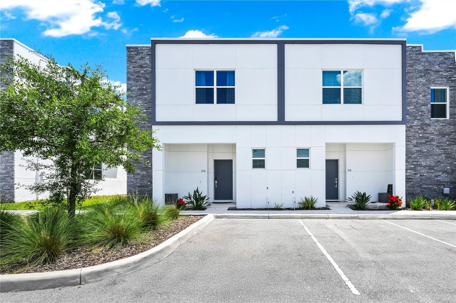 Details for 312 Famagusta Drive, DAVENPORT, FL 33896