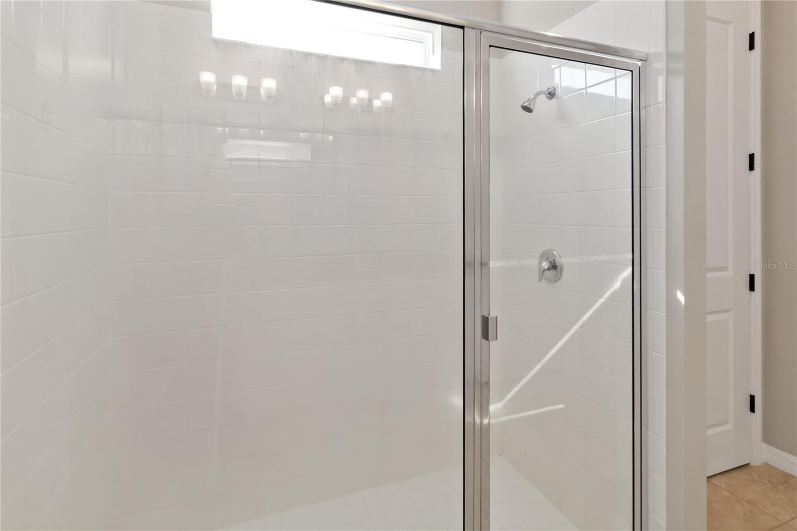 Image 25 of 45 For 2423 Zaballina Place 232