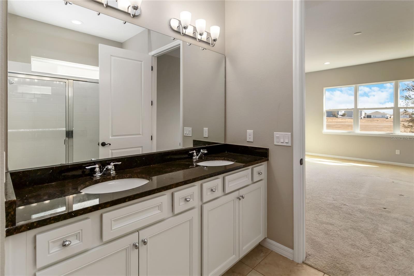 Image 26 of 45 For 2423 Zaballina Place 232