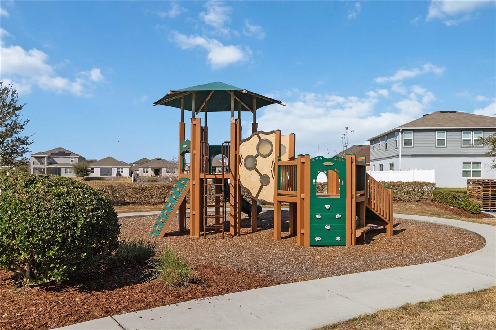 Image 44 of 45 For 2423 Zaballina Place 232