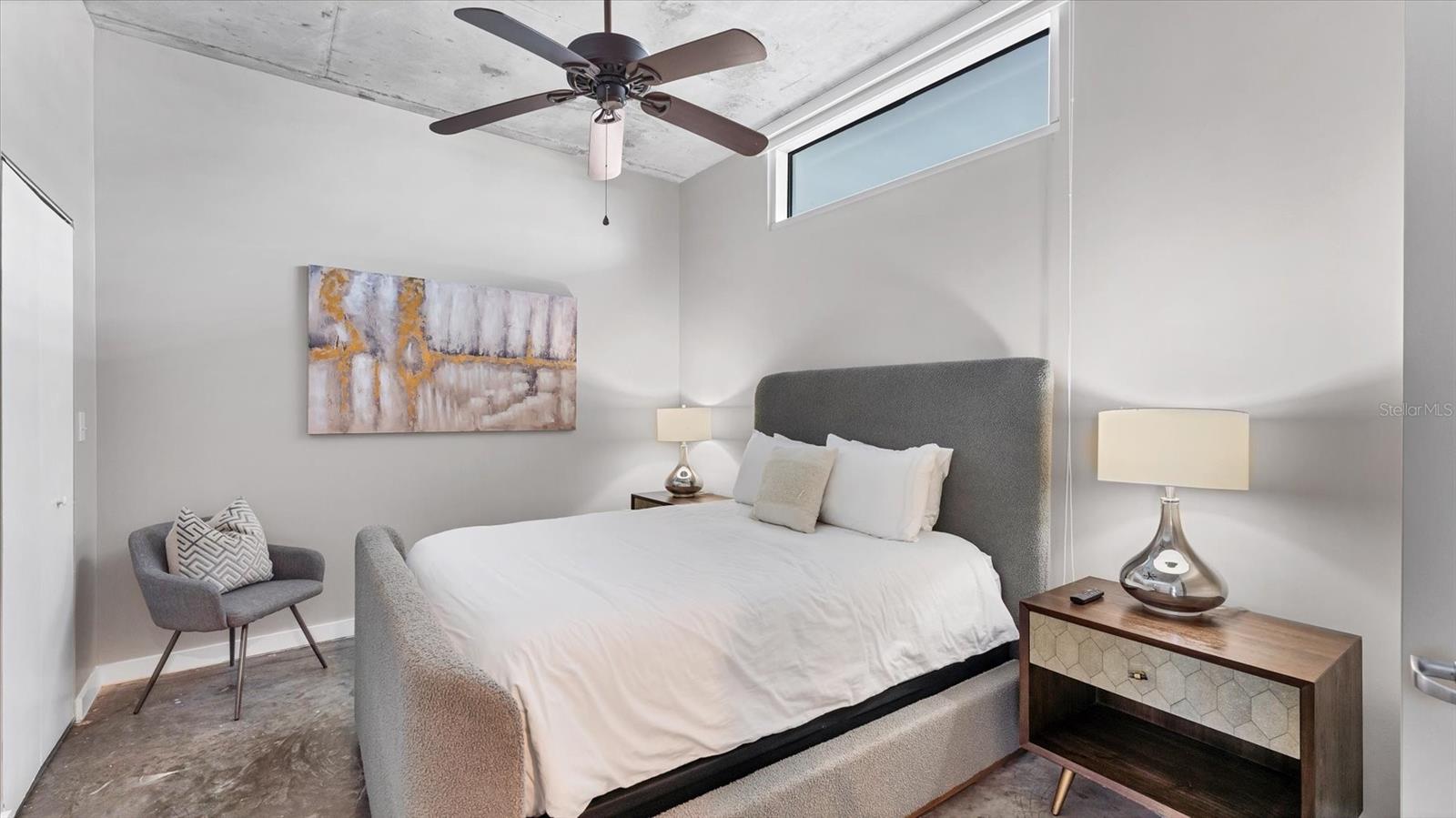 Image 25 of 52 For 525 Jackson St Street 405