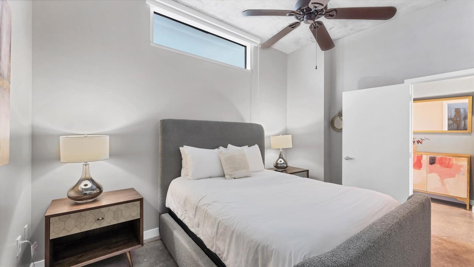 Image 26 of 52 For 525 Jackson St Street 405