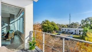 Image 32 of 52 For 525 Jackson St Street 405